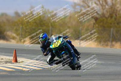 media/Apr-17-2022-CVMA (Sun) [[f474cfa795]]/Race 14 500 Supersport-350 Supersport (Holeshot)/